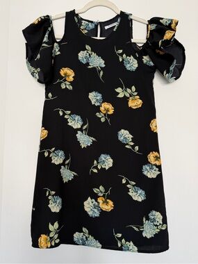 Glamorous Black Cold-Shoulder Dress with Yellow & Blue Floral Print